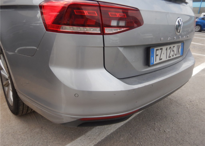 passat SW  8 2019 1.6tdi business 120cv km147.000