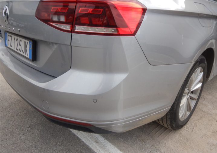 passat SW  8 2019 1.6tdi business 120cv km147.000
