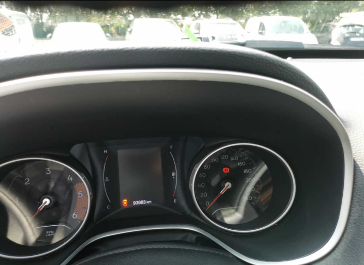 !!!!!!!!!!!! RISERVATA!!!!!!!                                                  jeep compas 1.6 Mjt 120cv manuale 2020 km93.000