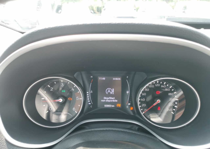 !!!!!!!!!!!! RISERVATA!!!!!!!                                                  jeep compas 1.6 Mjt 120cv manuale 2020 km93.000