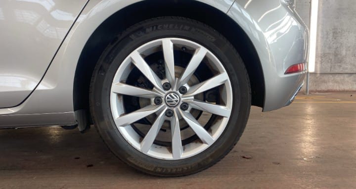 Volkswagen Golf VII 5p 1.6 tdi Highline 2017
(115cv),  177562 km,