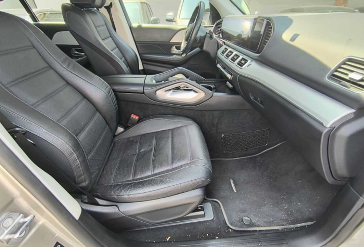 Mercedes-benz GLE GLE 300 d 4MATIC Premium Automatic Diesel
245cv km 70138