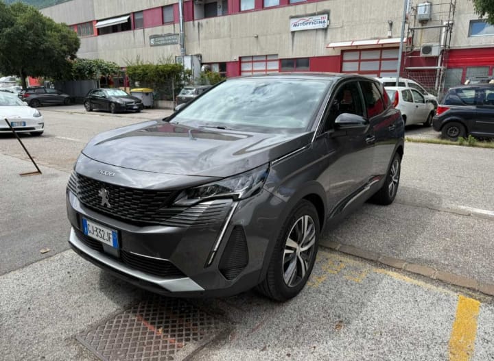 Peugeot 3008 BlueHDI 130 EAT8 S&S Allure Pack Automatic Diesel
(131 cv), 55341 km,                  anno 25/02/2022