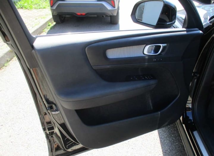 !!!!!!!!!¡!!¡!!!! Venduta !!!!!!!!!!!!                 Volvo XC40 T5 Plug-in Hybrid benz. 261 cv km 45965 12/2020