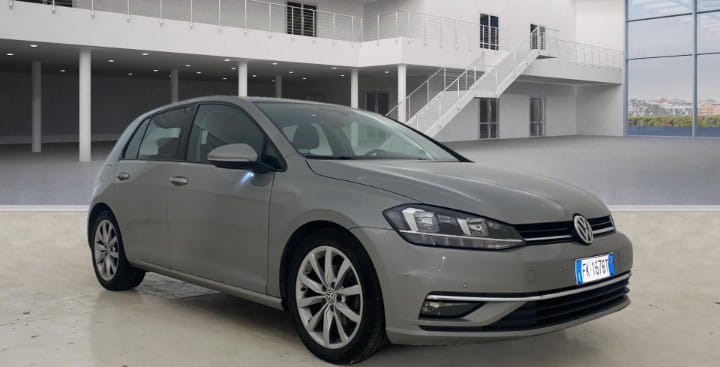Volkswagen Golf VII 5p 1.6 tdi Highline 2017
(115cv),  177562 km,