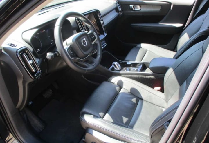 !!!!!!!!!¡!!¡!!!! Venduta !!!!!!!!!!!!                 Volvo XC40 T5 Plug-in Hybrid benz. 261 cv km 45965 12/2020