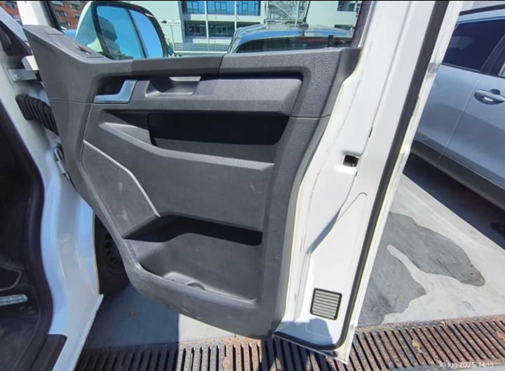 Volkswagen Caravelle 2.0 TDI 4Motion Comfortline 
(150cv) , km 109890