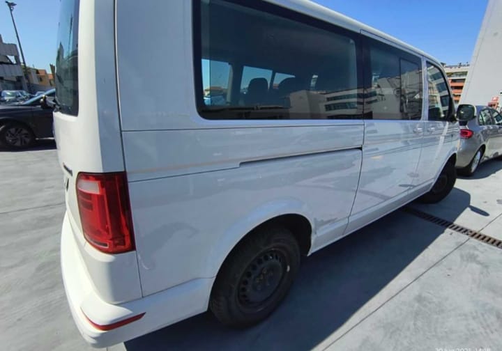 Volkswagen Caravelle 2.0 TDI 4Motion Comfortline 
(150cv) , km 109890