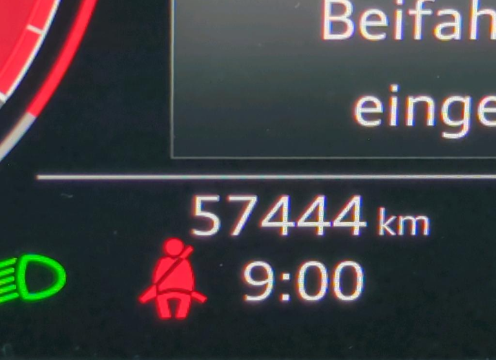 Audi Q3 35 TDI QUATTRO S TRONIC 03/2021
110 KW (150 CV) , km 57444