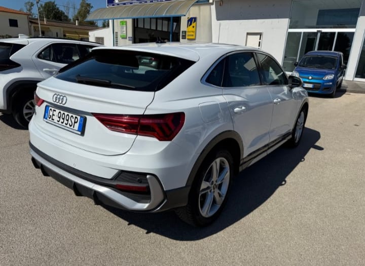 Audi  Q3 Sportback 35 2.0 tdi S line edition s-tronic Sequential Diesel
(150 cv)Km  168782                 anno 16/03/2021