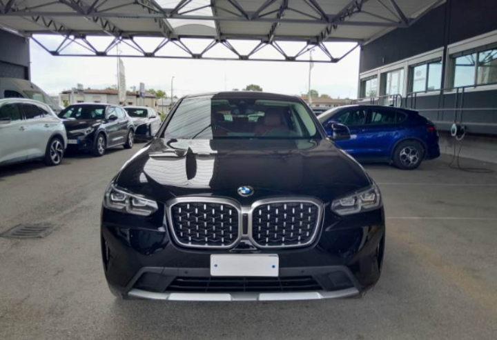 Bmw X4 G02  xdrive20d mhev 48V auto Sequential Hybrid
(190CV )Km 61772 05/2022