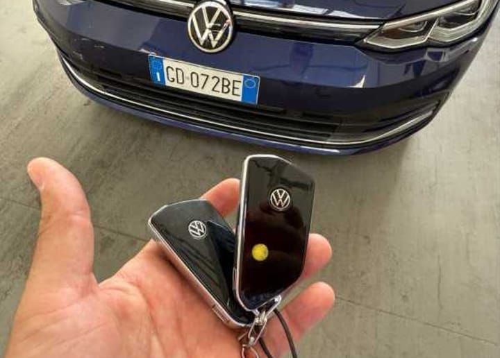 Volkswagen Golf 2.0 TDI scr style dsg 150cv km 178.373/11.2020