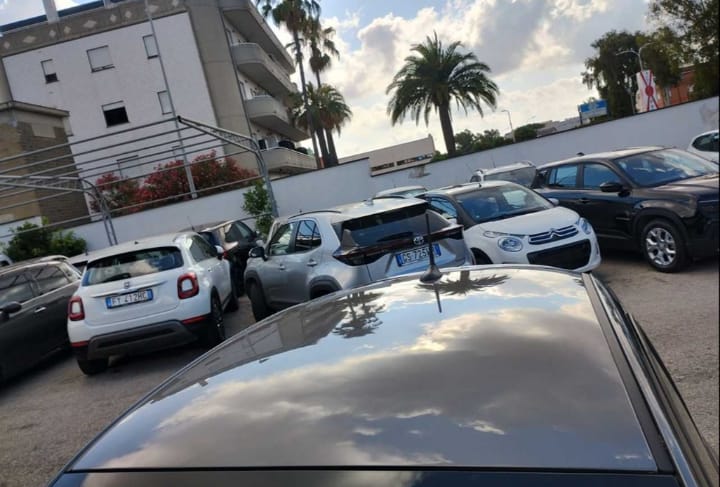 !!!!!!!!!!!!!!! Riservate !!!!!!!!!!!!!!                                                Fiat 500 1.0 70cv Ibrido benz Pop
 km 110621 06/21