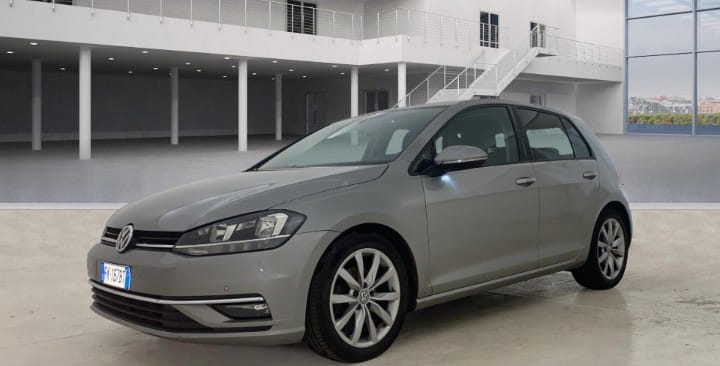 Volkswagen Golf VII 5p 1.6 tdi Highline 2017
(115cv),  177562 km,