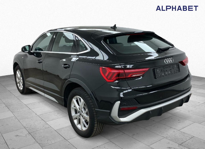 Audi Q3 35 TDI Sportback quattro S line Manual Diesel
(150cv) km 60494