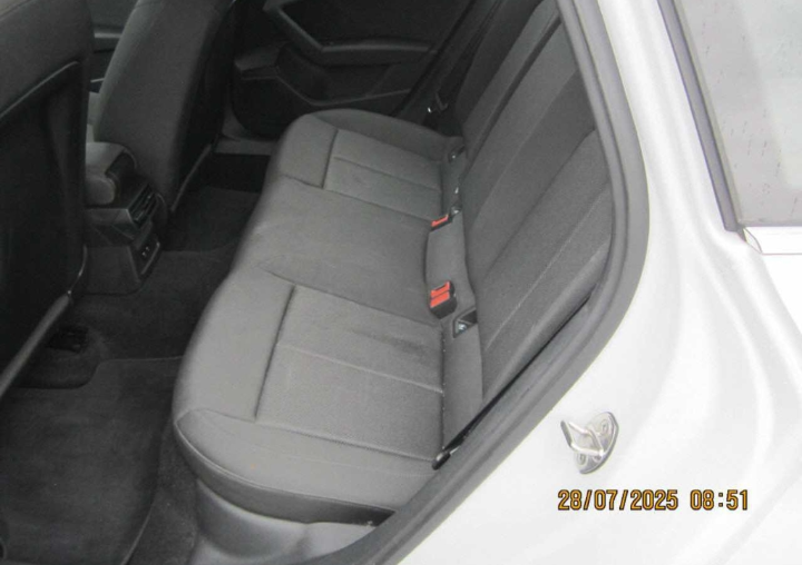 Audi A3 30 TDI SPB Business Advanced  Manual
(116cv)71548 07/22