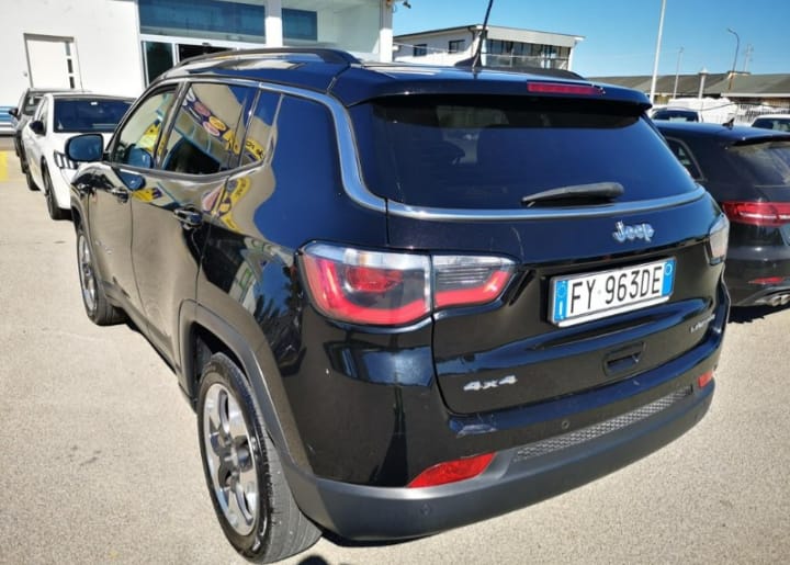 Jeep Compass II  Diesel  2.0 mjt Limited 4wd 140cv auto my19 Automatic
(140cv),  120301 km,