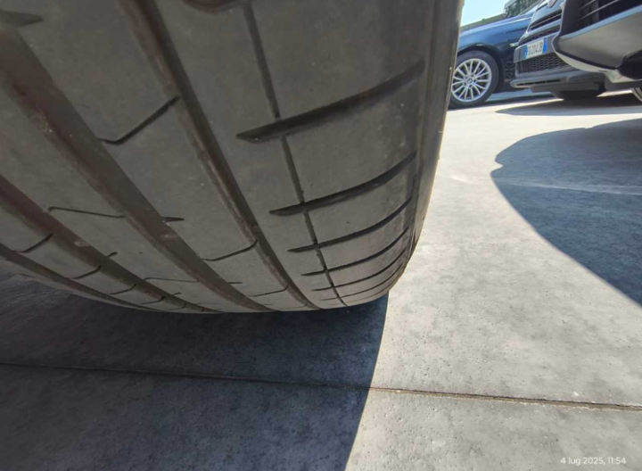 Mercedes-benz GLE GLE 300 d 4MATIC Premium Automatic Diesel
245cv km 70138