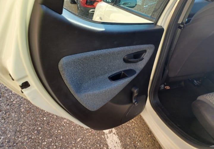 !!!!!!RISERVATA!!!!!!                Lancia  Ypsilon 1.0 firefly hybrid Silver s&s 70cv, km 86138 03/22