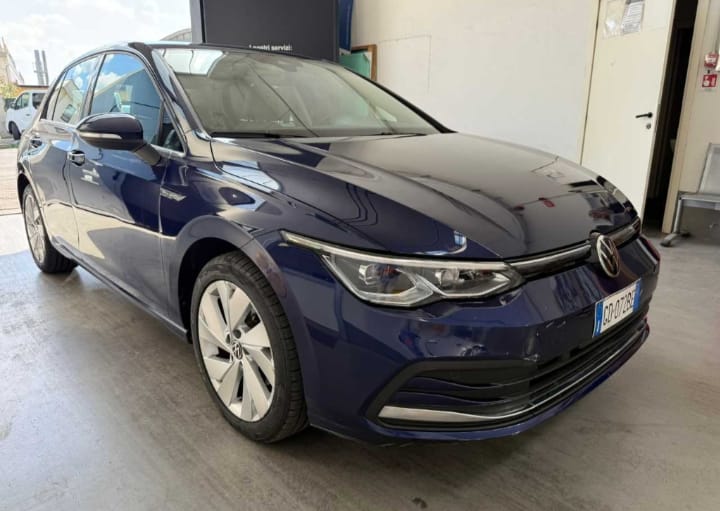 Volkswagen Golf 2.0 TDI scr style dsg 150cv km 178.373/11.2020