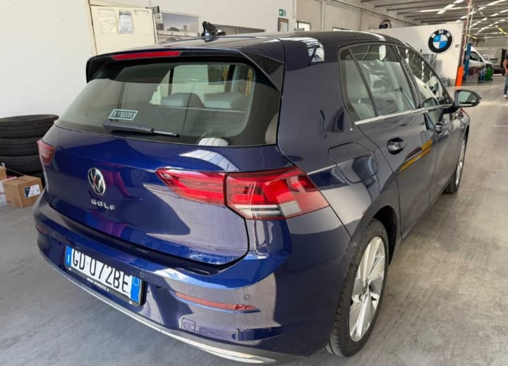 Volkswagen Golf 2.0 TDI scr style dsg 150cv km 178.373/11.2020