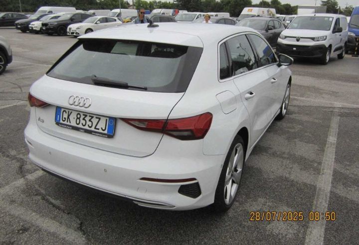 Audi A3 30 TDI SPB Business Advanced  Manual
(116cv)71548 07/22