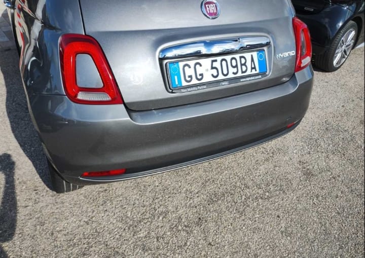!!!!!!!!!!!!!!! Riservate !!!!!!!!!!!!!!                                                Fiat 500 1.0 70cv Ibrido benz Pop
 km 110621 06/21