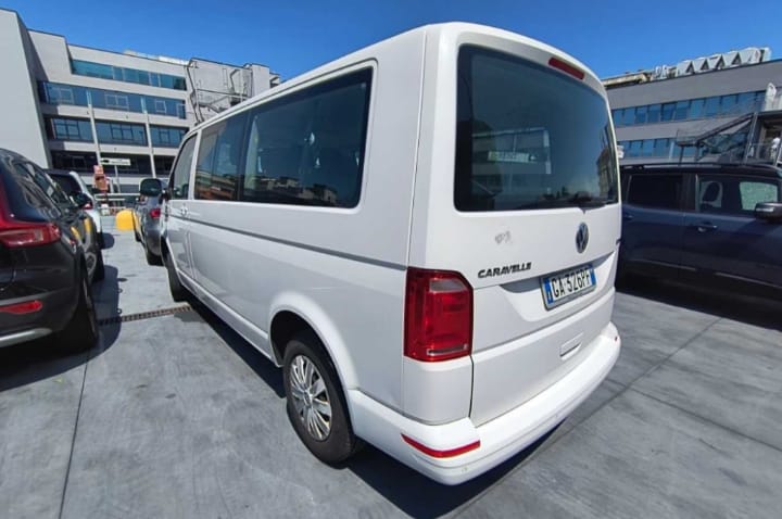 Volkswagen Caravelle 2.0 TDI 4Motion Comfortline 
(150cv) , km 109890