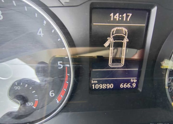 Volkswagen Caravelle 2.0 TDI 4Motion Comfortline 
(150cv) , km 109890
