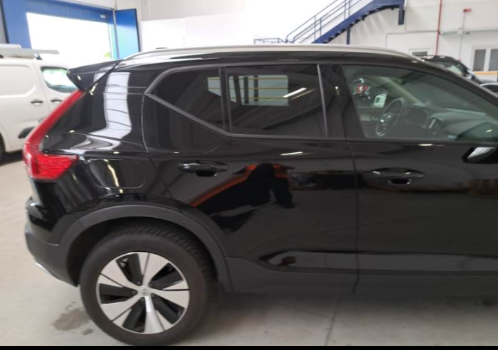 Volvo XC40 Benzina XC40 1.5 t3 Momentum Pro 163cv auto my21 Km 51948