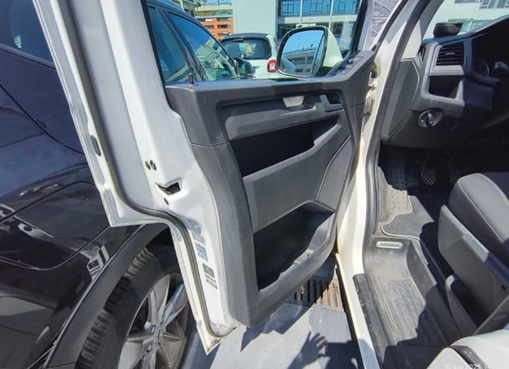 Volkswagen Caravelle 2.0 TDI 4Motion Comfortline 
(150cv) , km 109890