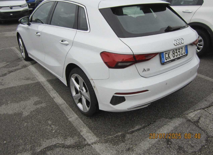 Audi A3 30 TDI SPB Business Advanced  Manual
(116cv)71548 07/22