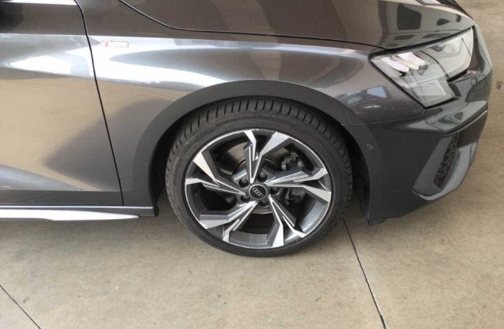 Audi A3 35 TDI S tronic S line Edition Spb Sequential
(150v) 133196 km,