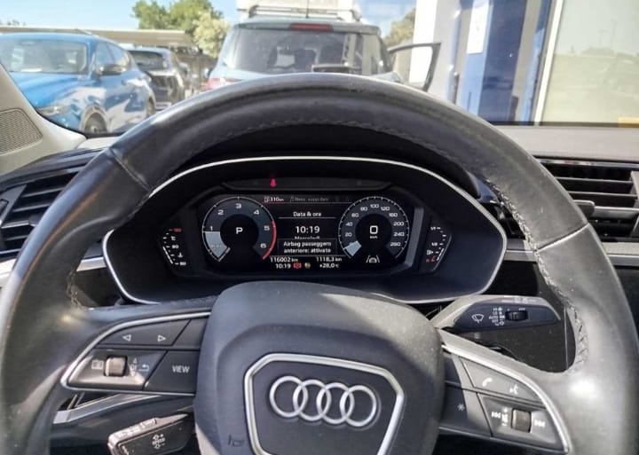 ❌Venduta sig Vapore❌                  Audi Q3 35 TDI S TRONIC Sequential Diesel
(150cv), km 116002