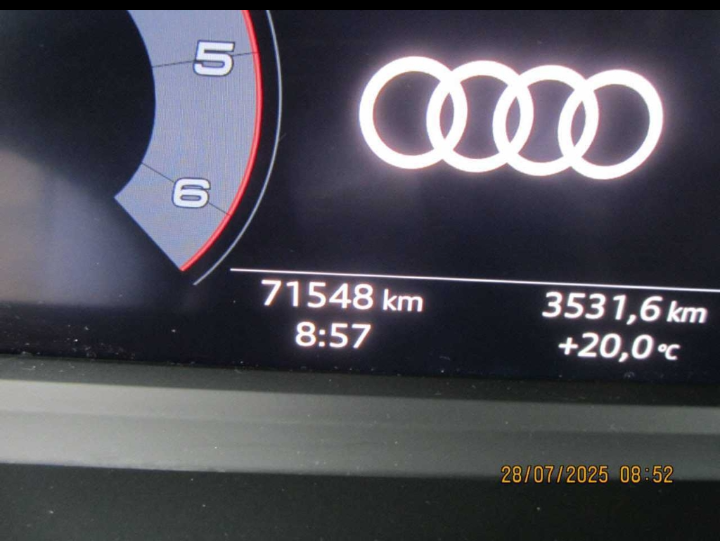 Audi A3 30 TDI SPB Business Advanced  Manual
(116cv)71548 07/22