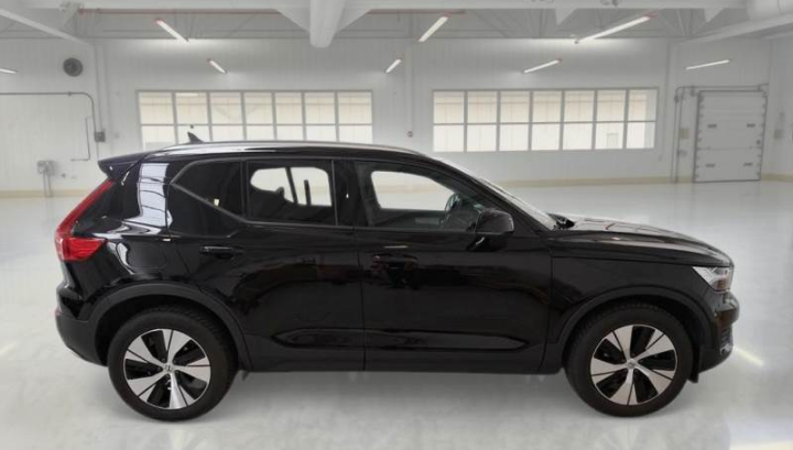 Volvo XC40 Benzina XC40 1.5 t3 Momentum Pro 163cv auto my21 Km 51948