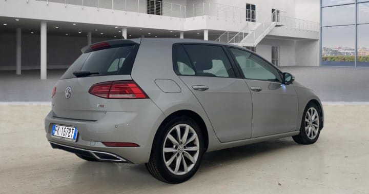 Volkswagen Golf VII 5p 1.6 tdi Highline 2017
(115cv),  177562 km,