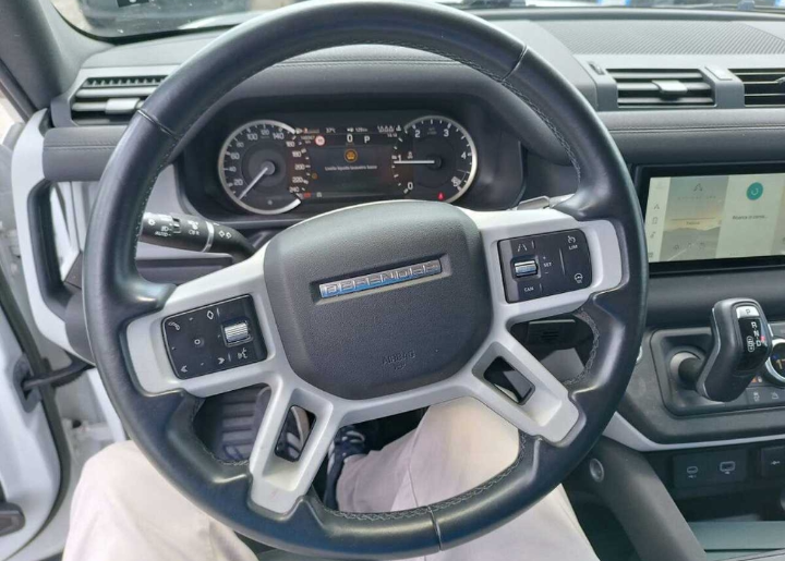 Land rover Defender 3.0 D6 200cv 110 SE AWD auto. Automatic , 148367 km,06/22