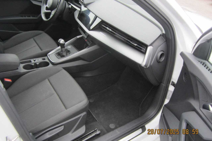Audi A3 30 TDI SPB Business Advanced  Manual
(116cv)71548 07/22