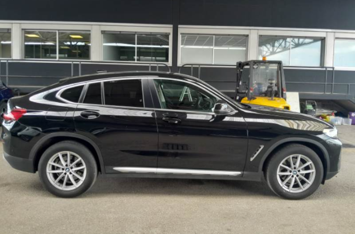Bmw X4 G02  xdrive20d mhev 48V auto Sequential Hybrid
(190CV )Km 61772 05/2022