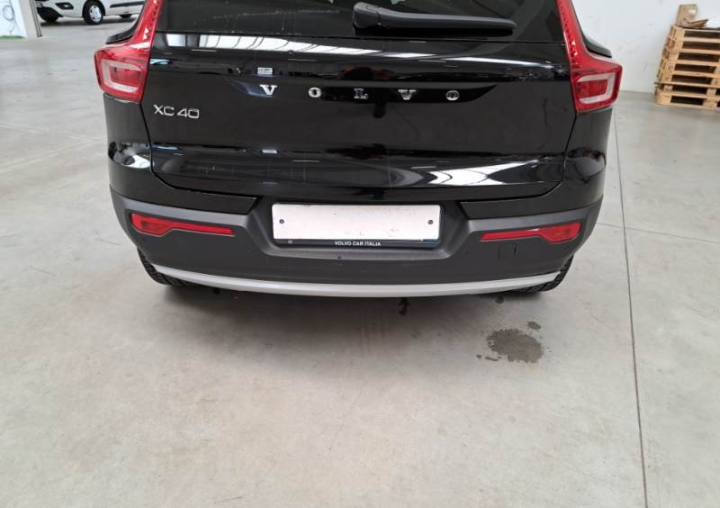 Volvo XC40 Benzina XC40 1.5 t3 Momentum Pro 163cv auto my21 Km 51948