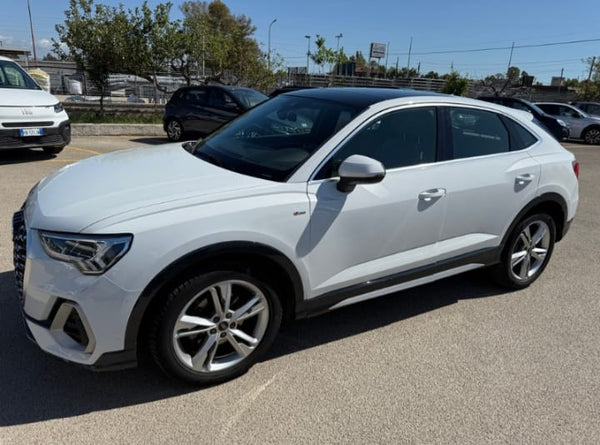Audi Q3 Sportback 35 2.0 tdi S line edition s-tronic Sequential Diesel
(150 cv)Km 168782 anno 16/03/2021