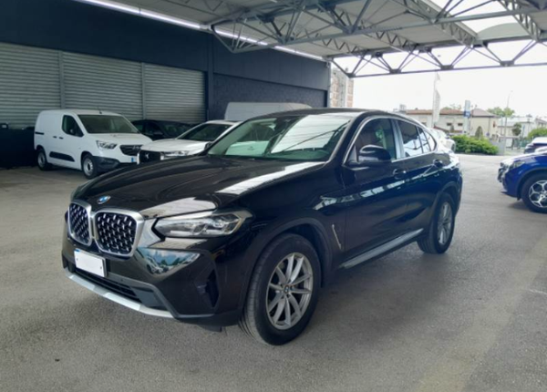 Bmw X4 G02  xdrive20d mhev 48V auto Sequential Hybrid
(190CV )Km 61772 05/2022